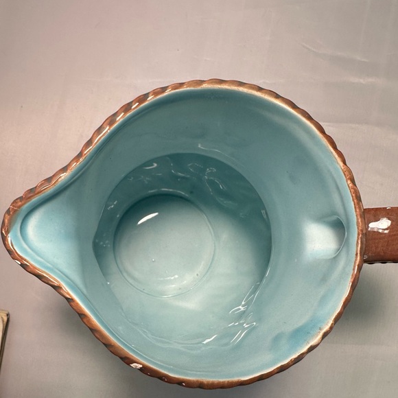 Takahashi Water Lily Hand Painted Ceramic Pitcher, Majolica Style, 1980's - Picture 4 of 5